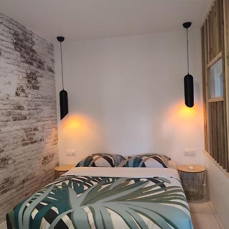 Grand Studio Plein De Charme Sainte-Anne  Εξωτερικό φωτογραφία